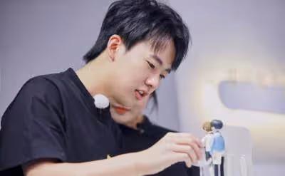 郭麒麟被官宣分手，網友吐槽：德雲社少夫人，她不配！她是誰？