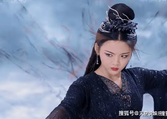 《重紫》中的重紫身份有什麼秘密?冰鎖之刑是什麼刑罰