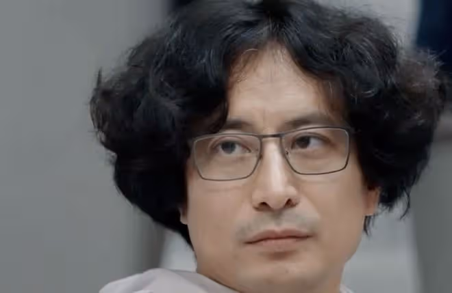 口碑直降!賈乃亮談直播帶貨引爭議,勸演員謹慎入行被網友嘲胡扯