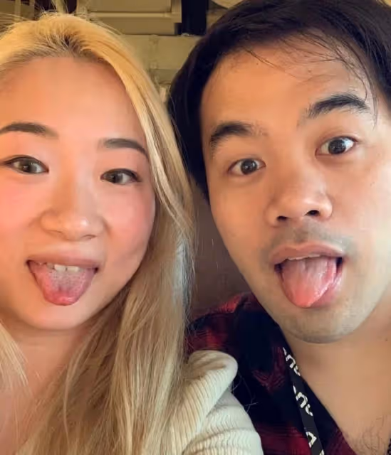 章小蕙情人節獲兒子送花很開心,母子感情回溫,與女兒關係仍疏離