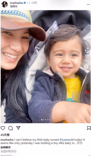 鄭佩佩混血外孫2歲生日，越來越像非洲老爸，全家已移居國外生活