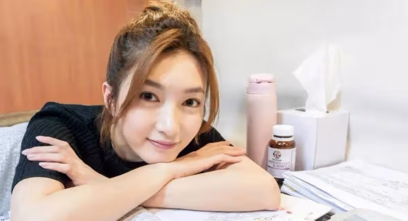 江疏影隱婚成名史被扒,暖床換資源,被包養,上位手段引學妹效仿