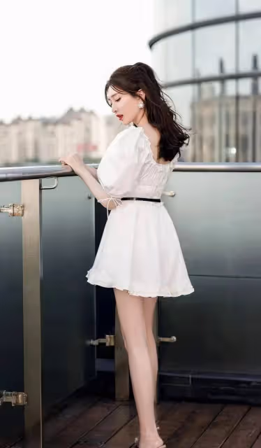 江疏影隱婚成名史被扒,暖床換資源,被包養,上位手段引學妹效仿