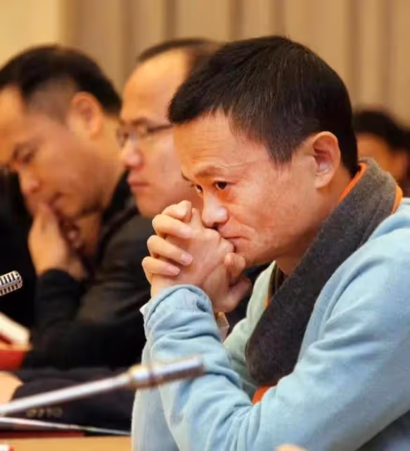 馬云:現身澳大利亞墨爾本,穿著布鞋喝著可樂,滿臉愁容不知為何