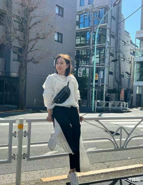 石川佳純曬美照,穿運動裝宛若女高中生,29歲疑似戀愛!