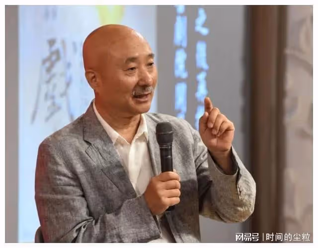 陳佩斯的晚年生活:低調出入,含飴弄孫