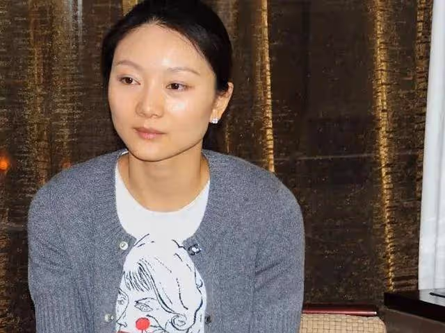 張藝謀老婆陳婷：地位不被娛樂圈認可，生日當天無明星送祝福