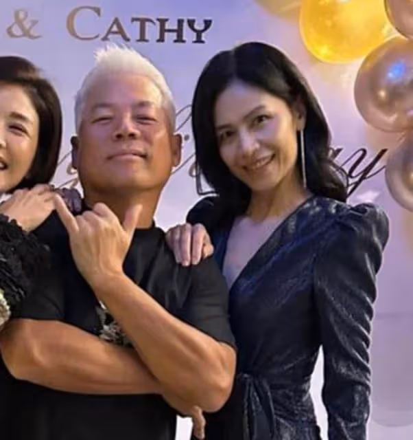 巫啟賢60歲大壽眾星雲集!模特妻子罕露面身材好,22歲女兒太像爸