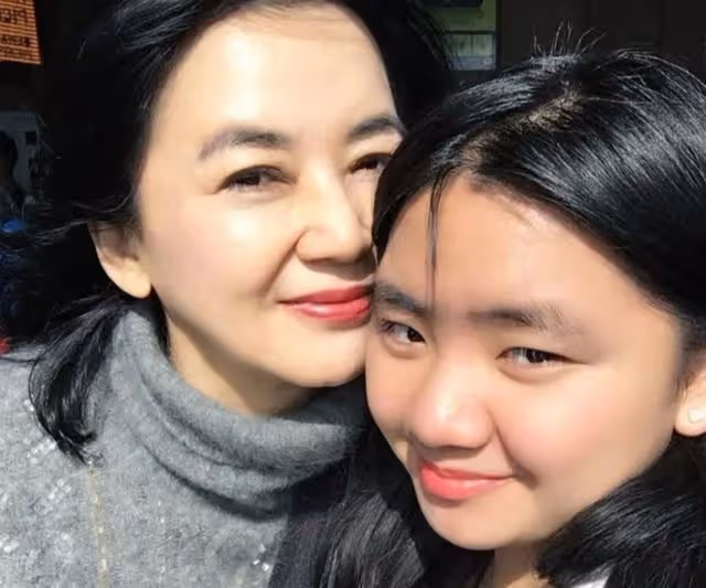 自信！知名女星愛女無懼吐槽自認甜美可愛，曾曝身高159體重176磅