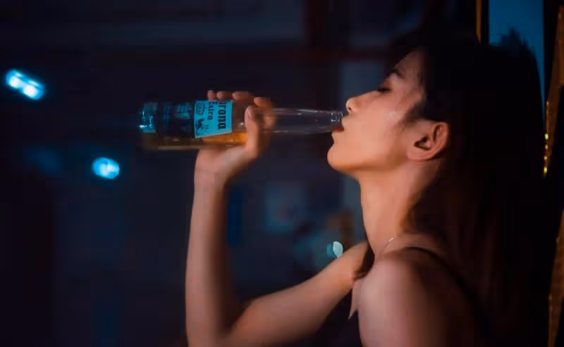 男人不忠誠應該原諒嗎？看完寧靜的回答，真是讓人火冒三丈