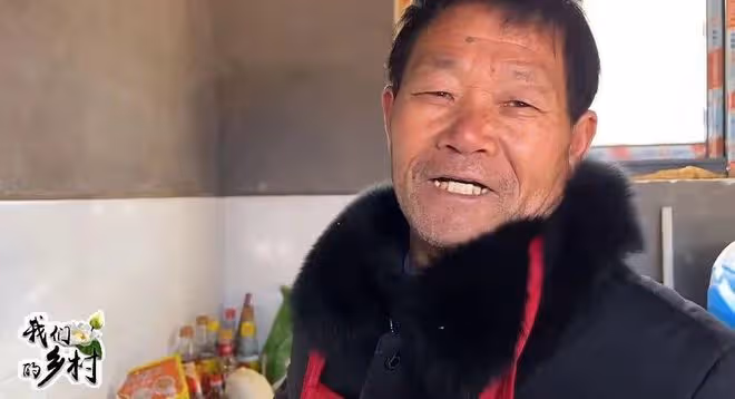 一路走好!三農網紅妞妞爸爸猝逝,苦日子剛熬出頭,女兒剛出月子