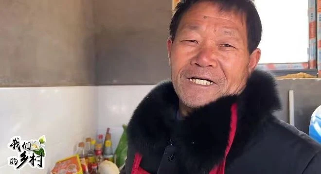 一路走好!三農網紅妞妞爸爸猝逝,苦日子剛熬出頭,女兒剛出月子