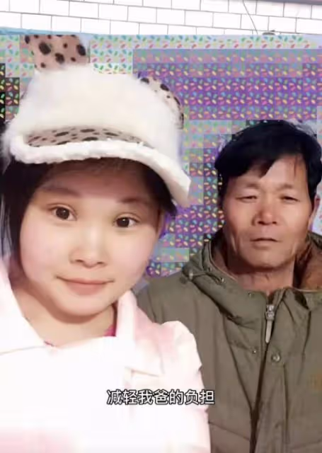 網紅妞妞父親去世，半生悽苦卻不改善良，妞妞：他是最偉大的人！