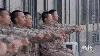 「以前想當說唱歌手,現在我只想當空降兵!」