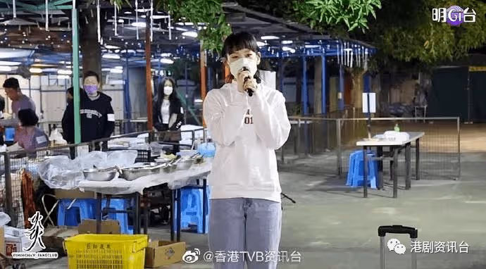 炎明熹去年尾首出席後援會活動！與過百粉絲BBQ嘆場面震撼