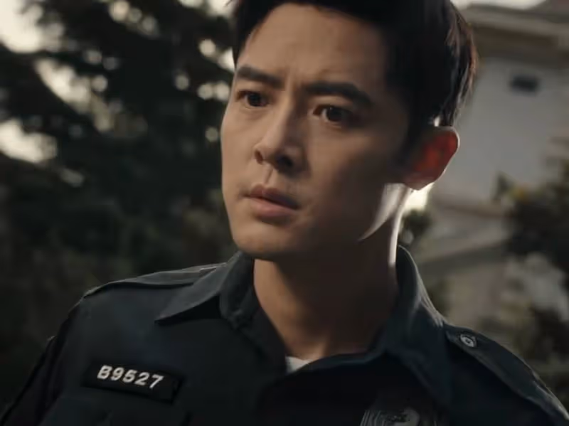 懸疑劇《光淵》播8集,躲過張新成,卻被這位23歲的女一驚艷了