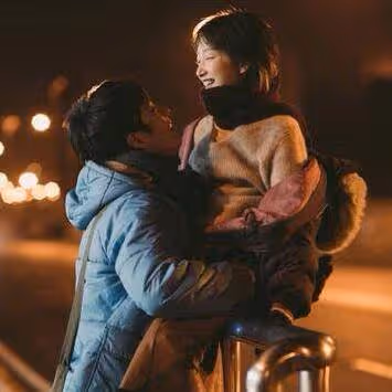 男人女人嘴上不說,卻最喜歡被撫摸三處地方,有觸電般的感覺