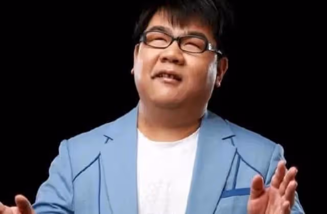 不是每個人都適合出名,不可一世的盲人歌手楊光,也走到了今天
