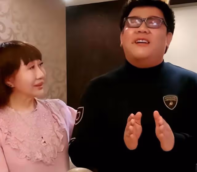 不是每個人都適合出名,不可一世的盲人歌手楊光,也走到了今天
