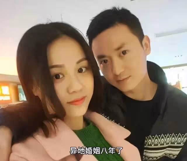 深陷經紀人戀情灰太狼,8年追夫樊小慧,催化人性瑕疵的紅人效應