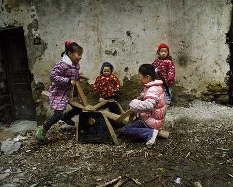 曹培清:母親懷孕改嫁,她2歲被送人,33歲憑一張字條找到親哥哥