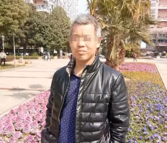 曹培清:母親懷孕改嫁,她2歲被送人,33歲憑一張字條找到親哥哥