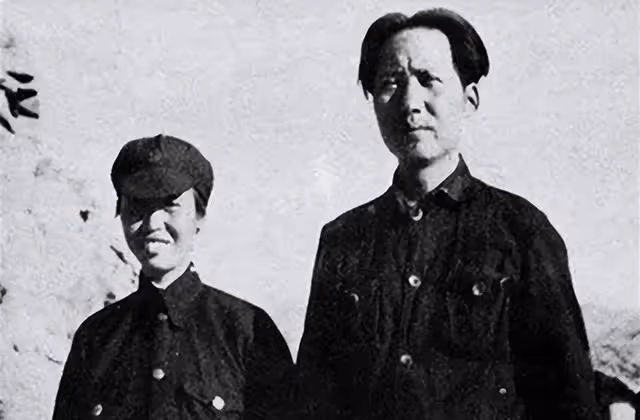 76年毛主席拉著李敏的手:嬌嬌你怎麼才來看我。為何李敏不常來?