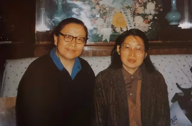 76年毛主席拉著李敏的手：嬌嬌你怎麼才來看我。為何李敏不常來？