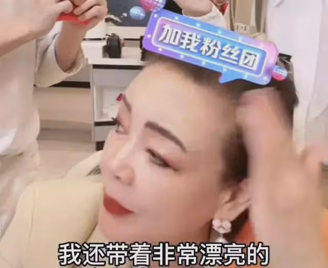 張蘭與董明珠會面，團隊直播被拒，連晚宴也被禁止參加