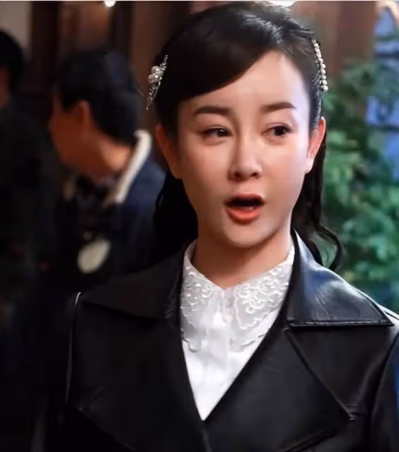 4位女明星整容失敗？楊紫像發麵饅頭，趙麗穎臉僵說話不自然