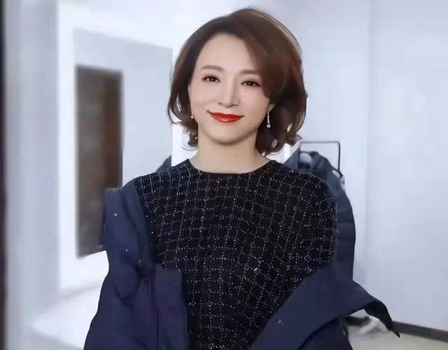 王麗坤老公被曝詐騙，董卿老公陷資本局，那些被假富豪坑的女明星
