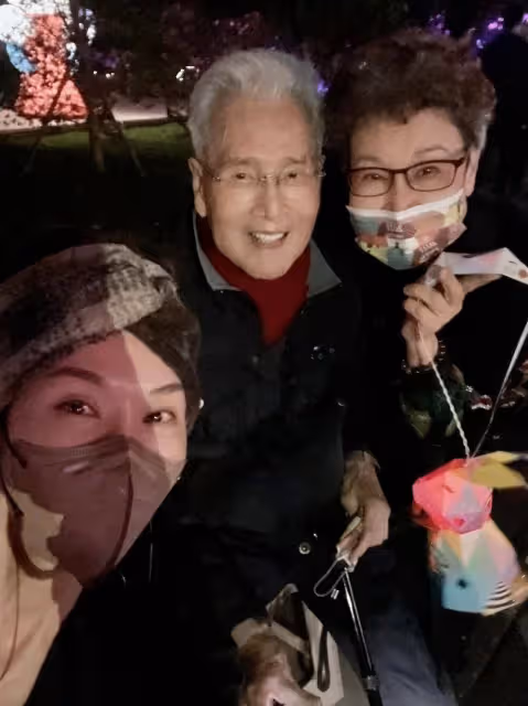 80歲近照掀網熱議!石英淡出銀幕多年,今突宣布「演員生涯就此停下」含淚原因曝光,粉絲落淚