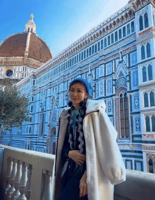 李彩樺歐洲之旅頻遇小偷,自曝新衣服瞬間失竊,父親的藥袋也被偷