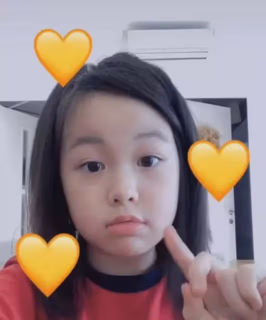 41歲陳自瑤香港被偶遇!個子矮小長相普通,被嘲:網紅都比她好看