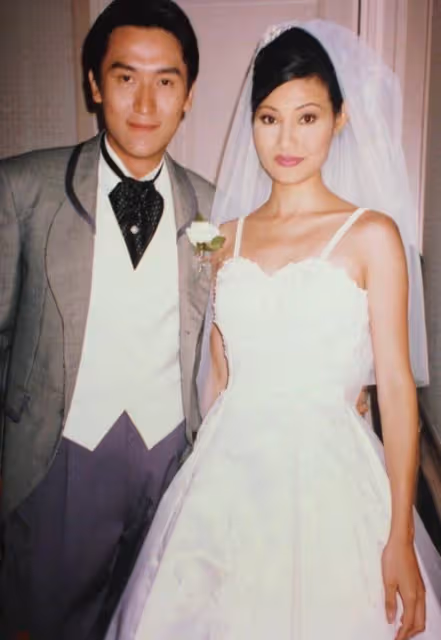 54歲馬德鍾即將當公公?兒子攜新歡洋女友合體現身,顏值遠勝前任