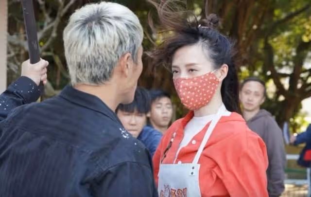好險!TVB上位女星曝拍劇時被打到流鼻血,差點毀容更得醫院拍片