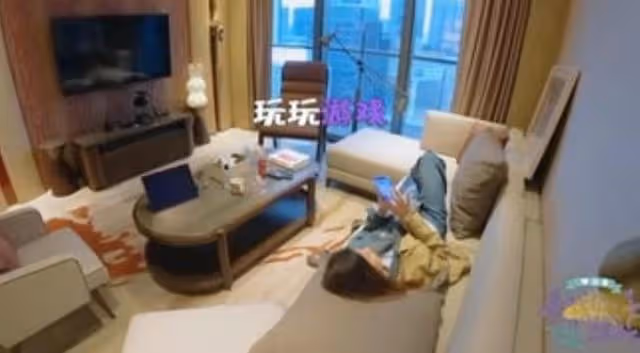 被全天監視!TVB前視後內地拍真人秀稱受不了,網友:賺錢又要說