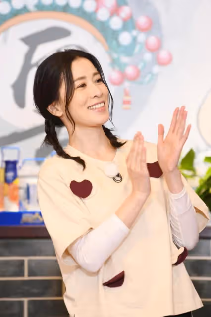 被全天監視!TVB前視後內地拍真人秀稱受不了,網友:賺錢又要說