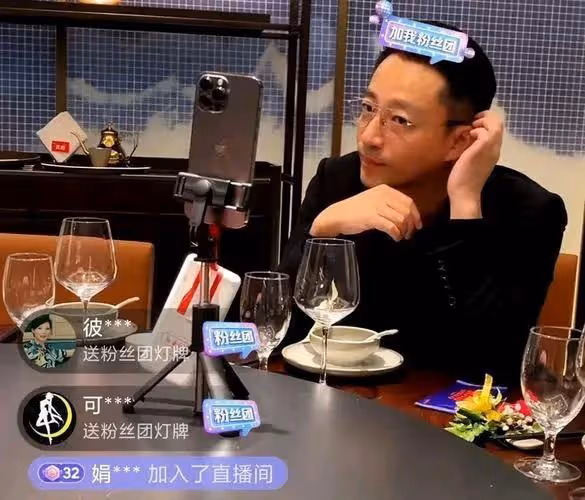 張蘭:董明珠未同意合體帶貨,是格力一大損失,疑似背後有人搞怪