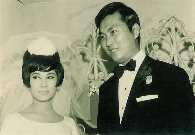 83歲凌波與85歲金漢罕露面,結婚57年恩愛如初,移民多年生活幸福