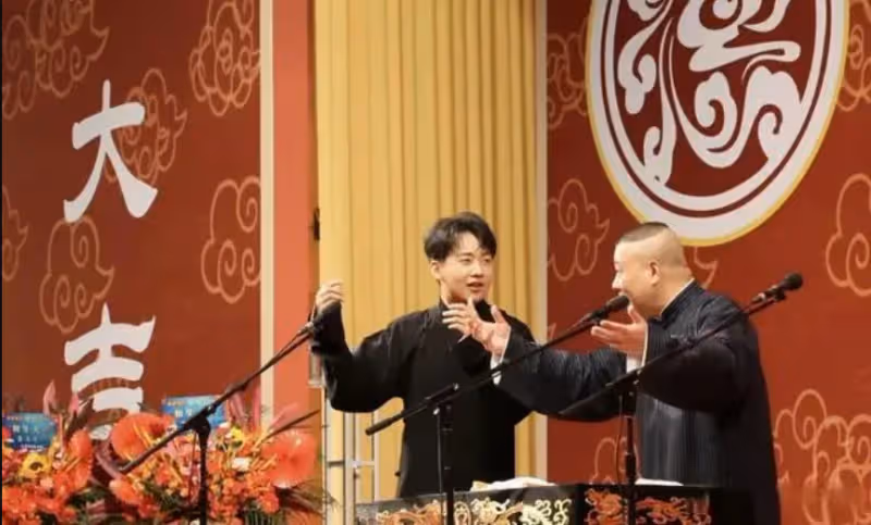 硬剛主流相聲大會,德雲社相聲大會更勝一籌,相聲圈內鬥何時能停