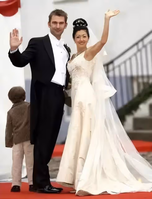 歐洲首個亞裔王妃,放棄王室身份選擇離婚,二婚失敗後勇敢搞事業