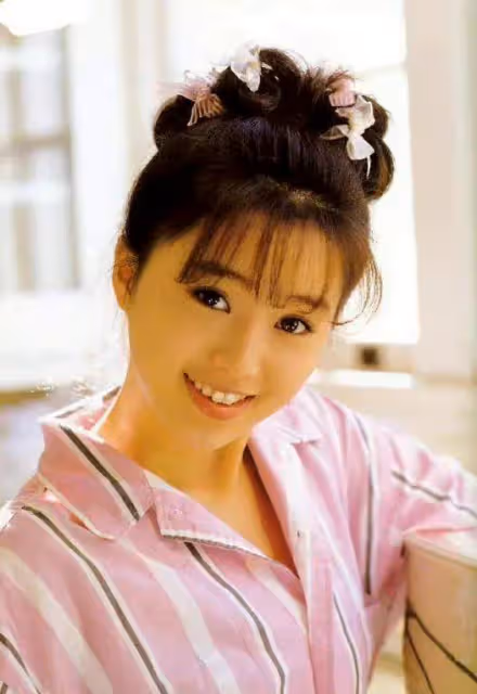 從玉女巨星到「乞討」人生,酒井法子被萬人唾棄,渣男丈夫是原罪