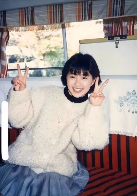 從玉女巨星到「乞討」人生,酒井法子被萬人唾棄,渣男丈夫是原罪