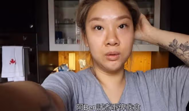 沈殿霞離世15周年,鄭欣宜深夜追憶母親,曬舊照喊話想念您