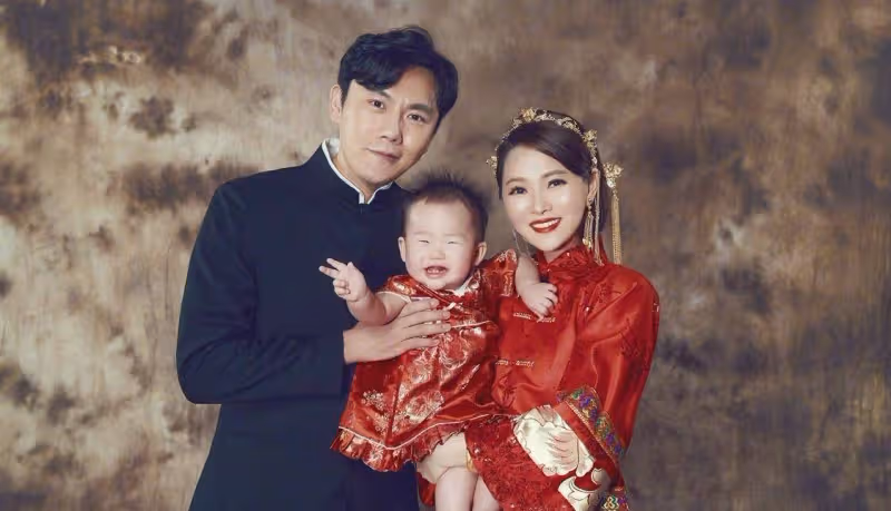 相戀22年，疑「被不忠誠」的庾澄慶，如今竟公開支持前妻伊能靜