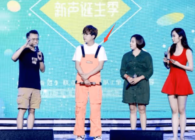 桑姓「欠薪」藝人身份被扒，系好聲音分賽區冠軍，嫌丟人註銷帳號