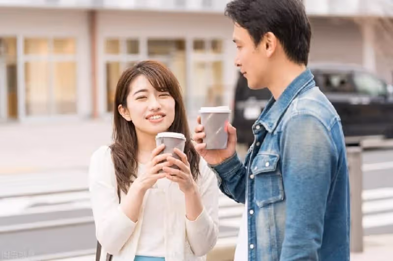 兒媳給14口人做飯！小姑卻不讓上桌：「賺錢少不配」　婆婆「不再包容」與小姑攤牌：結局超解氣