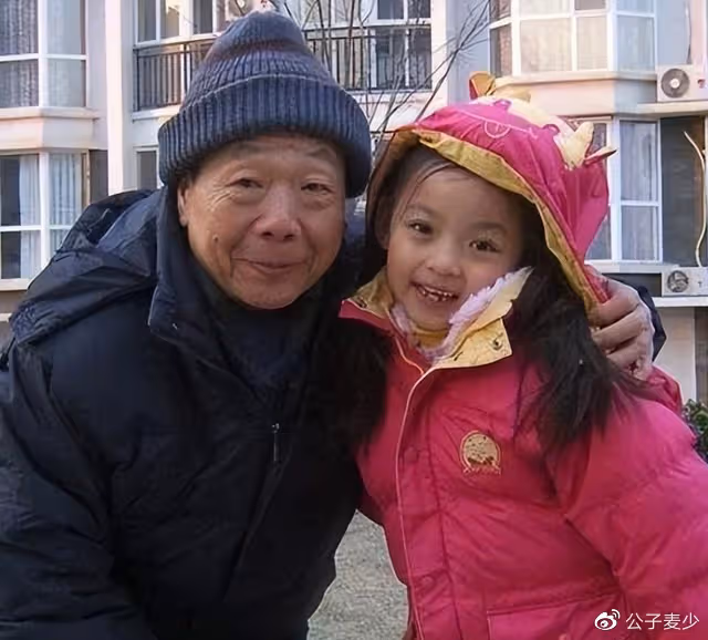老戲骨午馬:娶小23歲嬌妻馬燕,病逝9年後,妻子的選擇令人動容