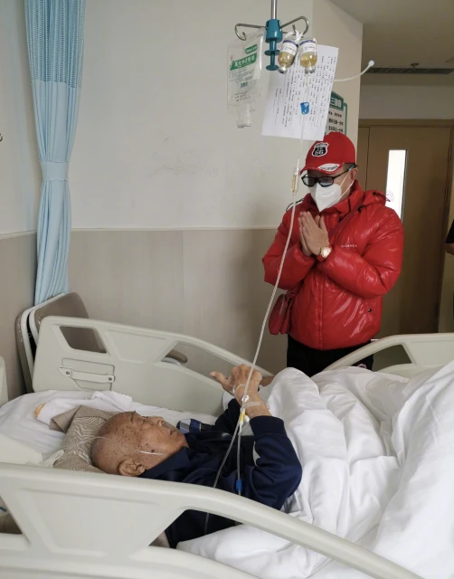 83歲《西遊記》導演任鳳坡病逝,曾演孫悟空替身,六小齡童悼念